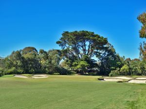Royal Melbourne (East) 9th Approach